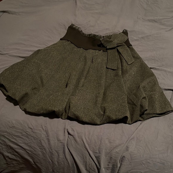 La Fee Maraboutee grey miniskirt with scalloped bottom, elastic waist size 40 - Picture 1 of 7